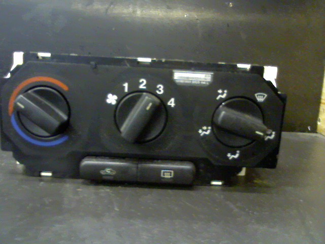 CHAUFFAGE CONTROLE CLIMAT