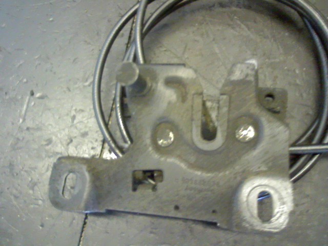 VERSCHLUSS SICHERUNGSHAKEN MOTORHAUBE