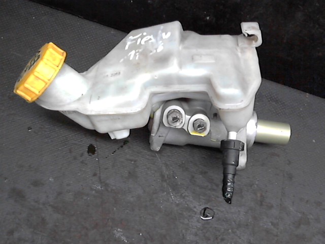 HAUPTBREMSZYLINDER HBZ