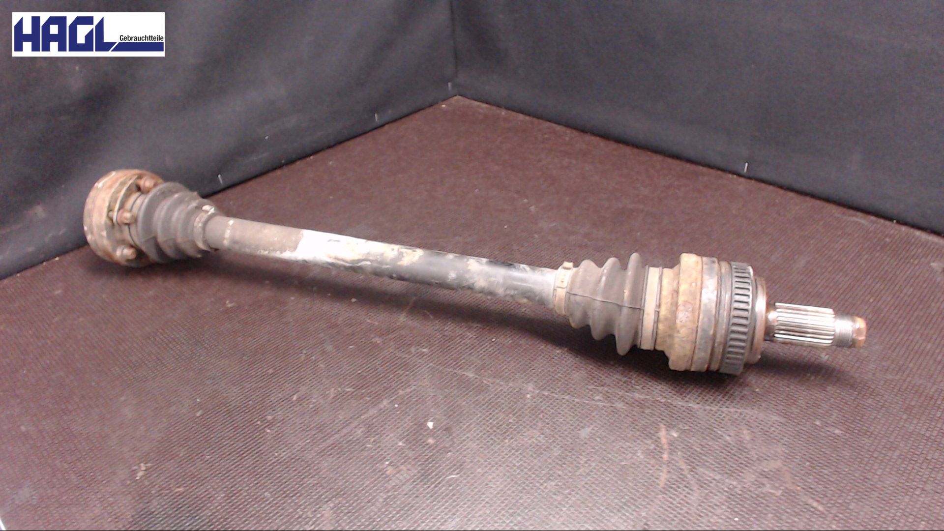 ANTRIEBSWELLE HINTEN AUSTAUSCH  R