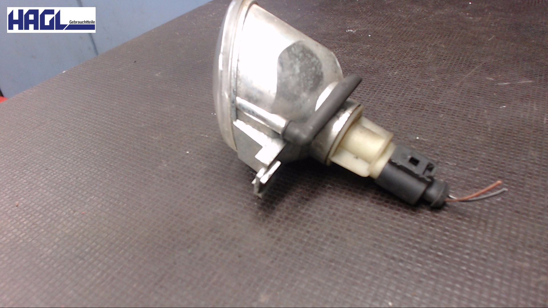 NEBELSCHEINWERFER LINKS