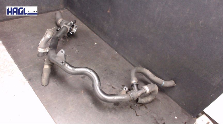 BOÎTIER DE THERMOSTAT AVEC THERMOSTAT