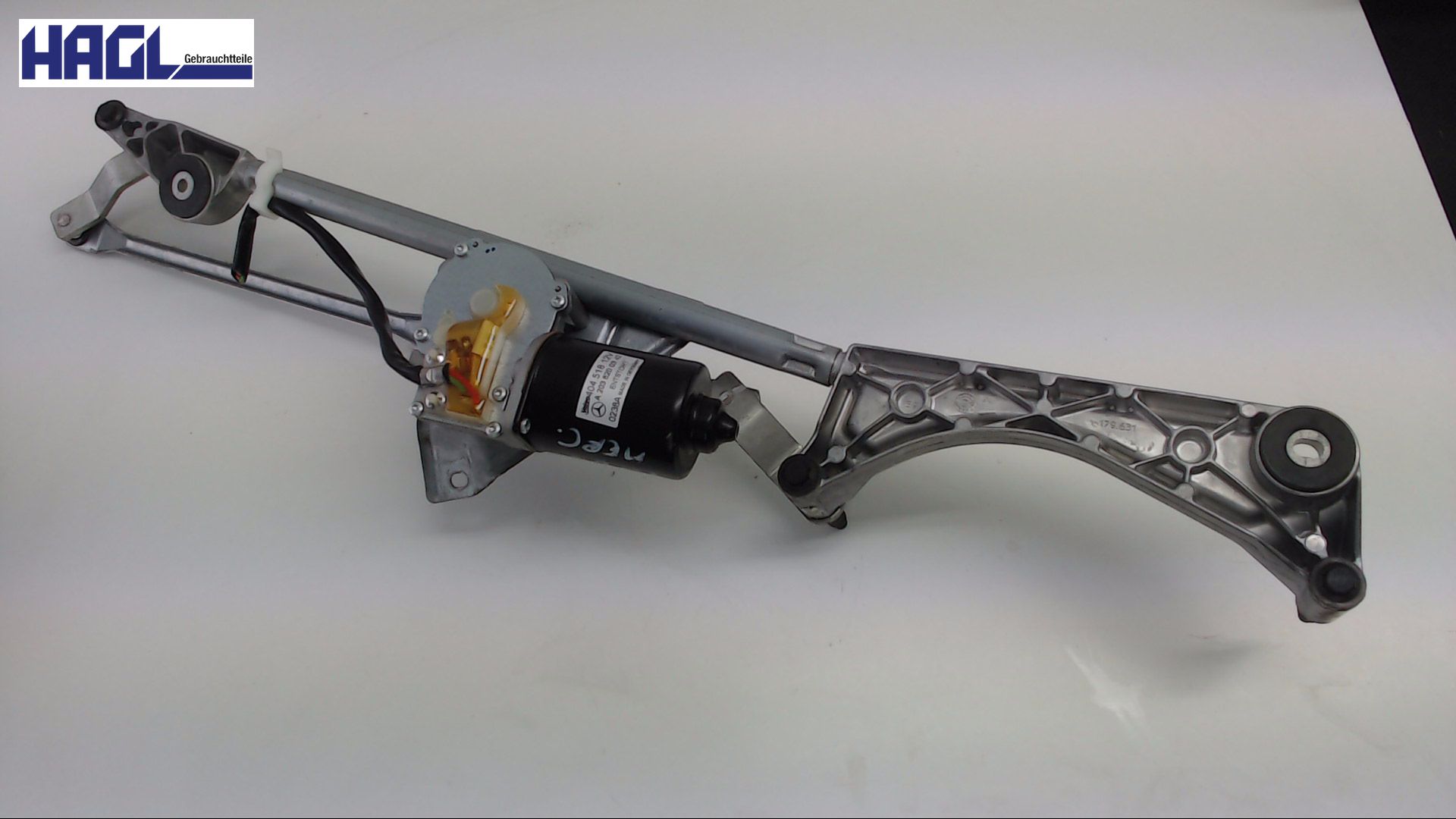 SCHEIBENWISCHERGESTÄNGE