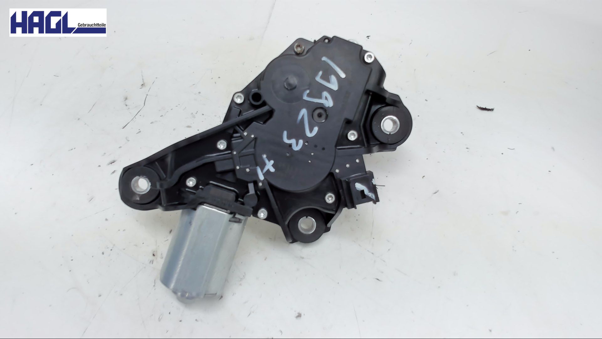 REAR WINDSHIELD WIPER MOTOR