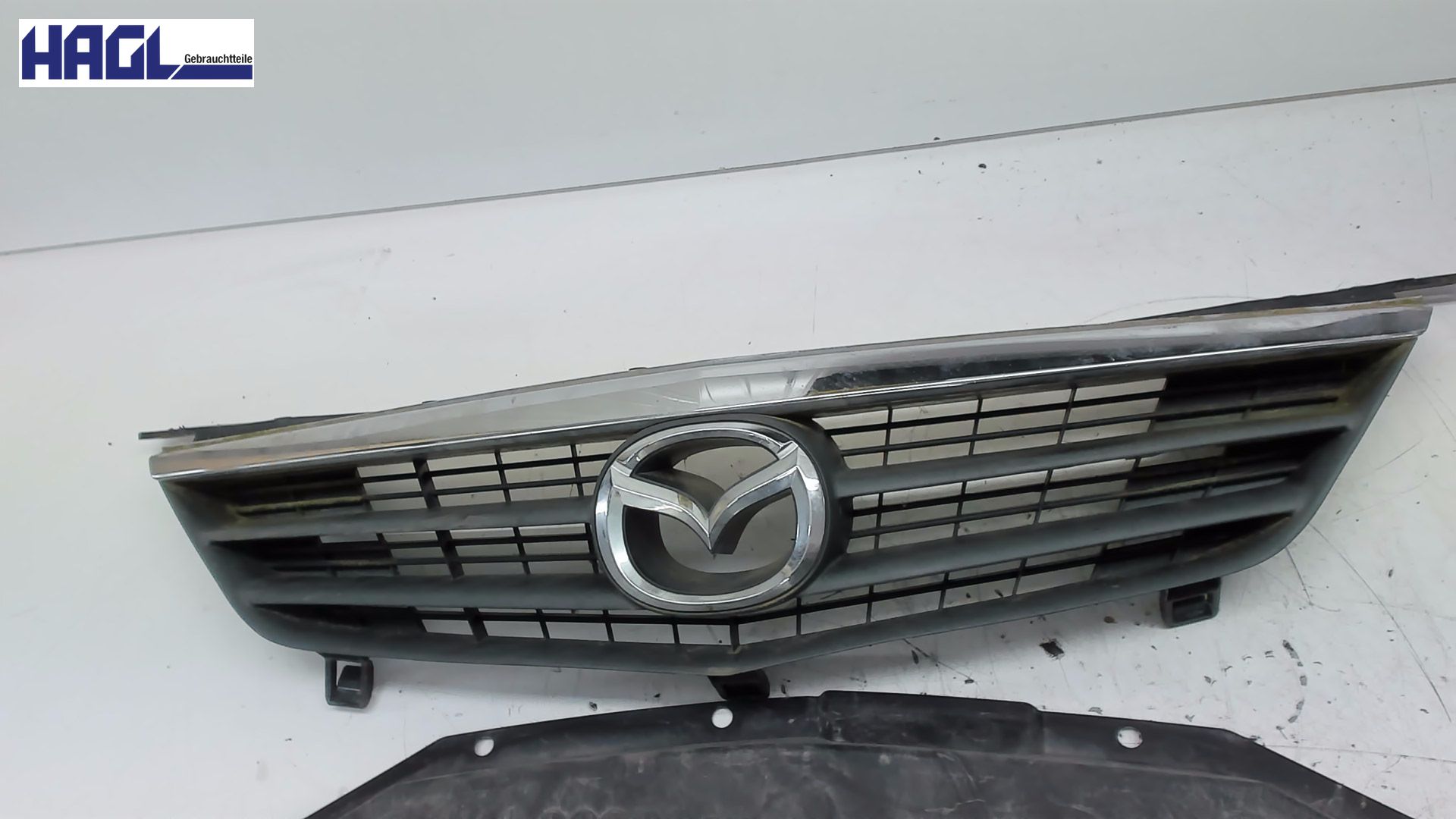 GRILLE DE RADIATEUR COMPLÈTE