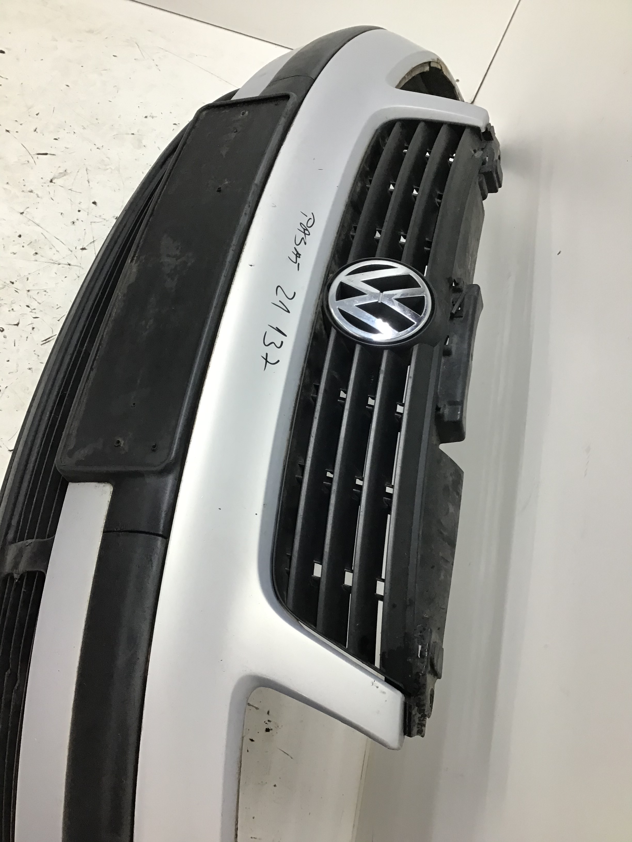 VERKLEIDUNG STOSSFÄNGER VORNE