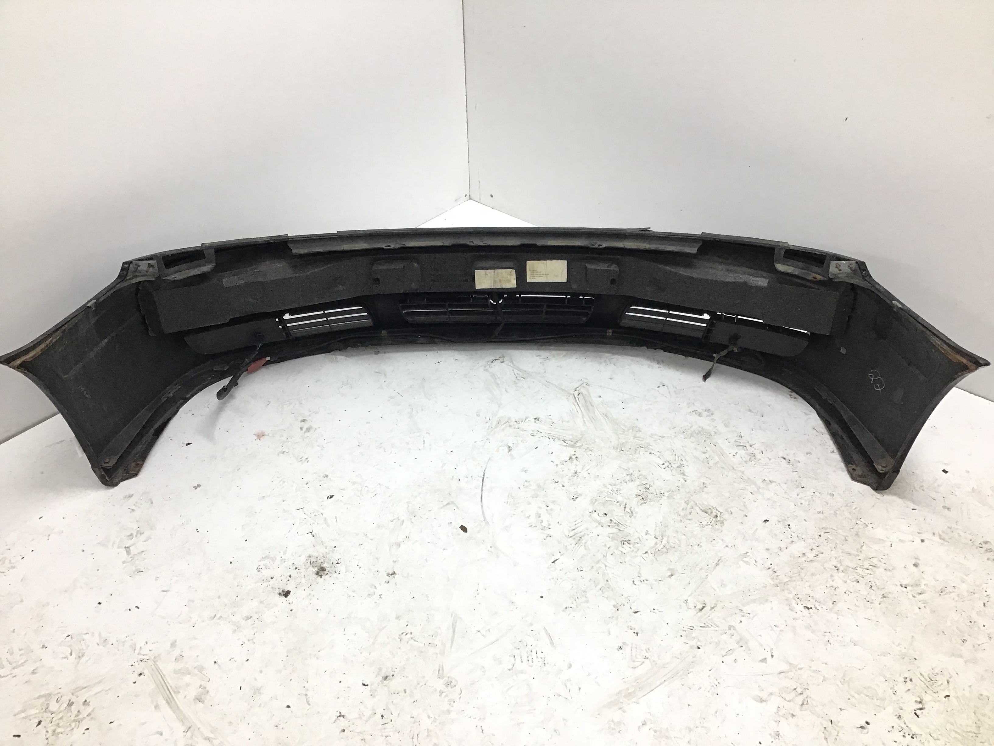 VERKLEIDUNG STOSSFÄNGER VORNE