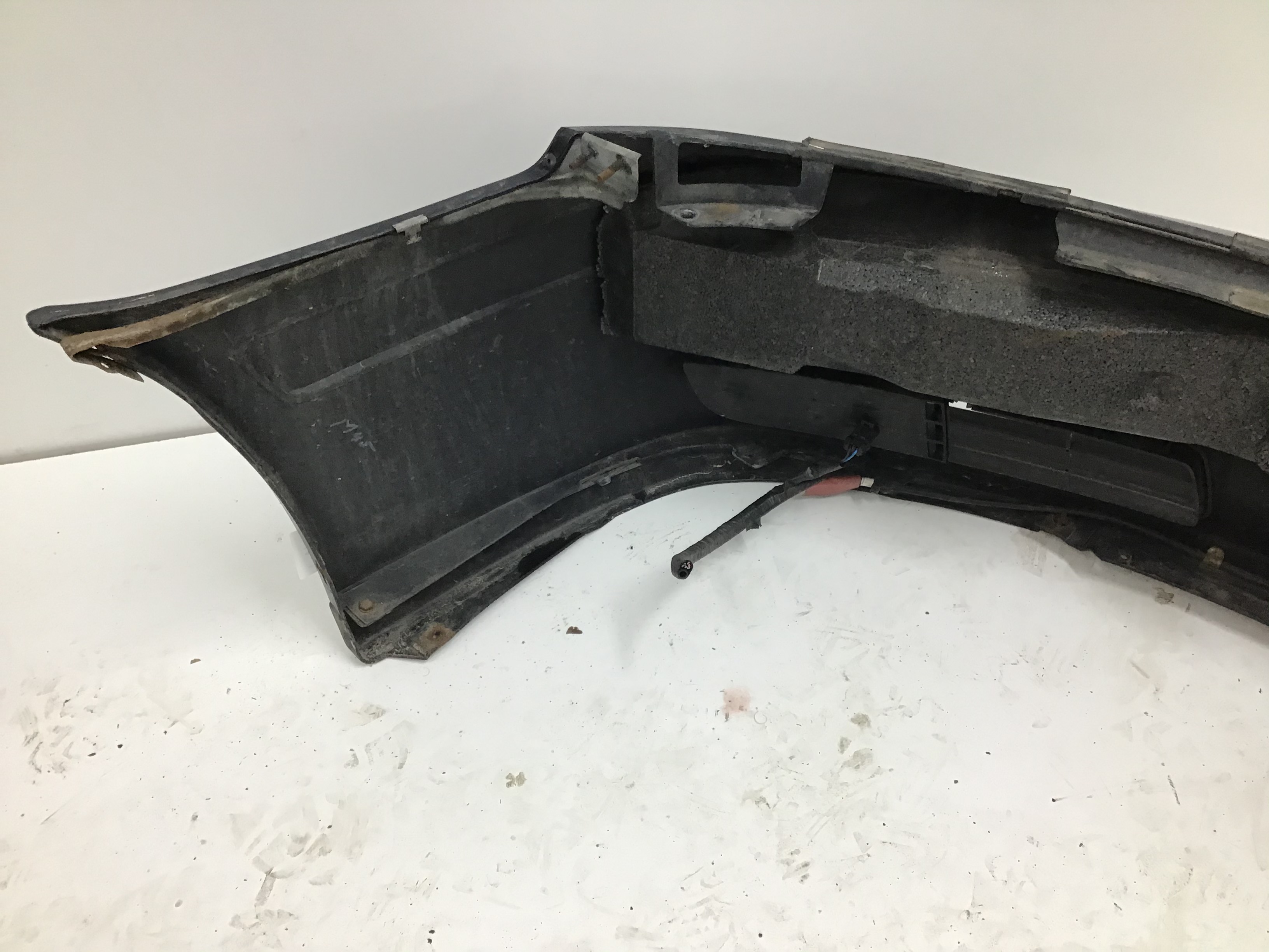 VERKLEIDUNG STOSSFÄNGER VORNE