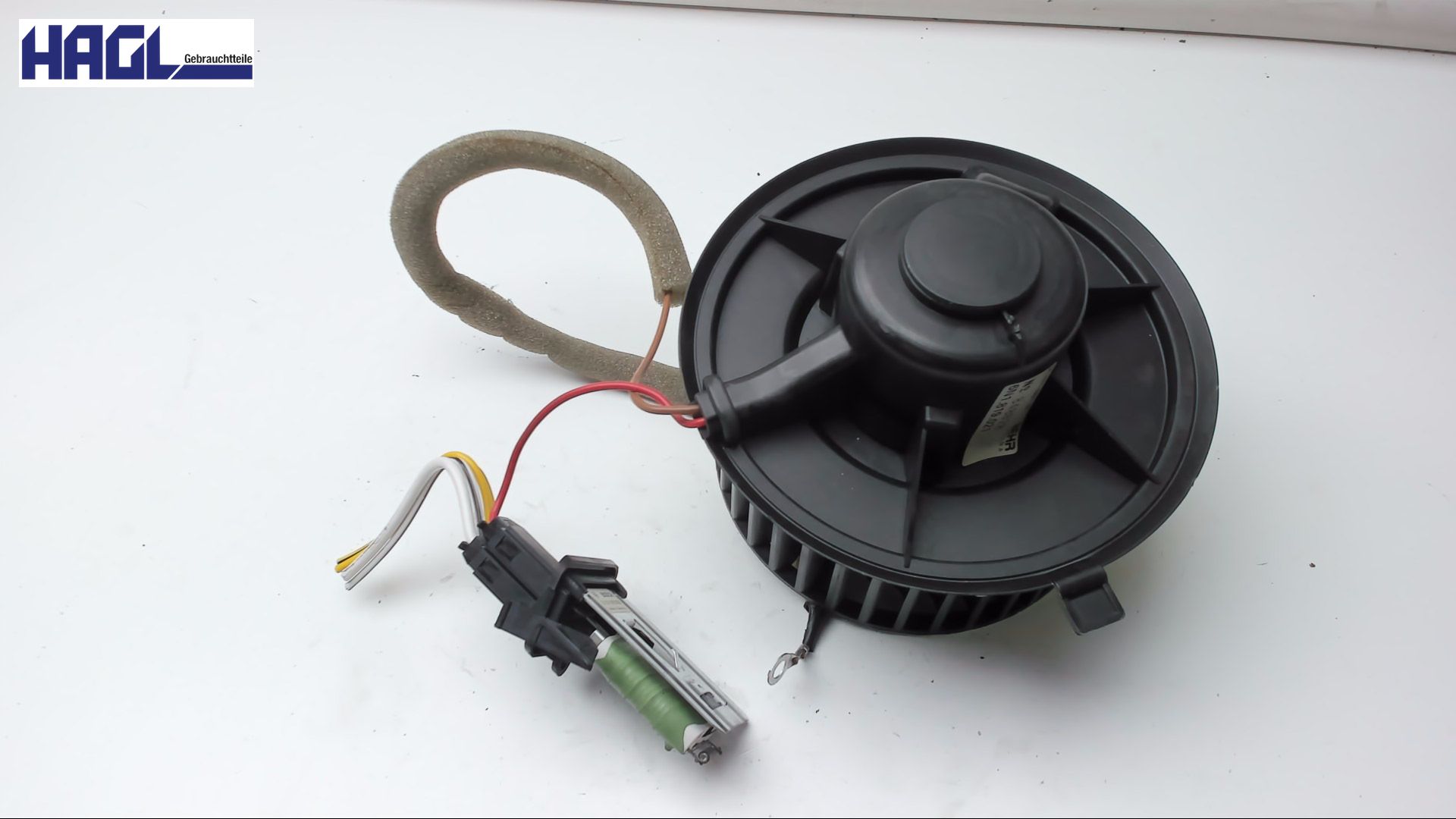 VENTILATEUR DE CHAUFFAGE AVEC RÉSISTANCE