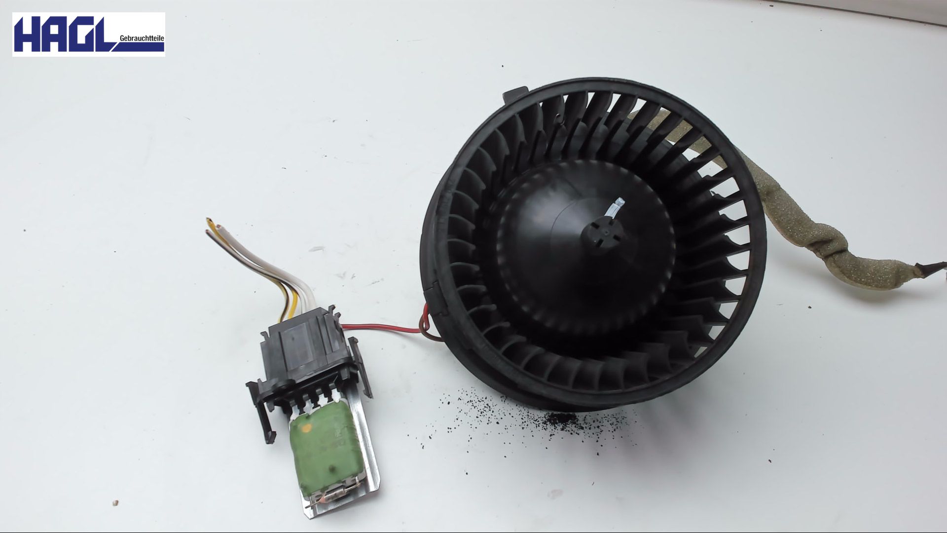 VENTILATEUR DE CHAUFFAGE AVEC RÉSISTANCE