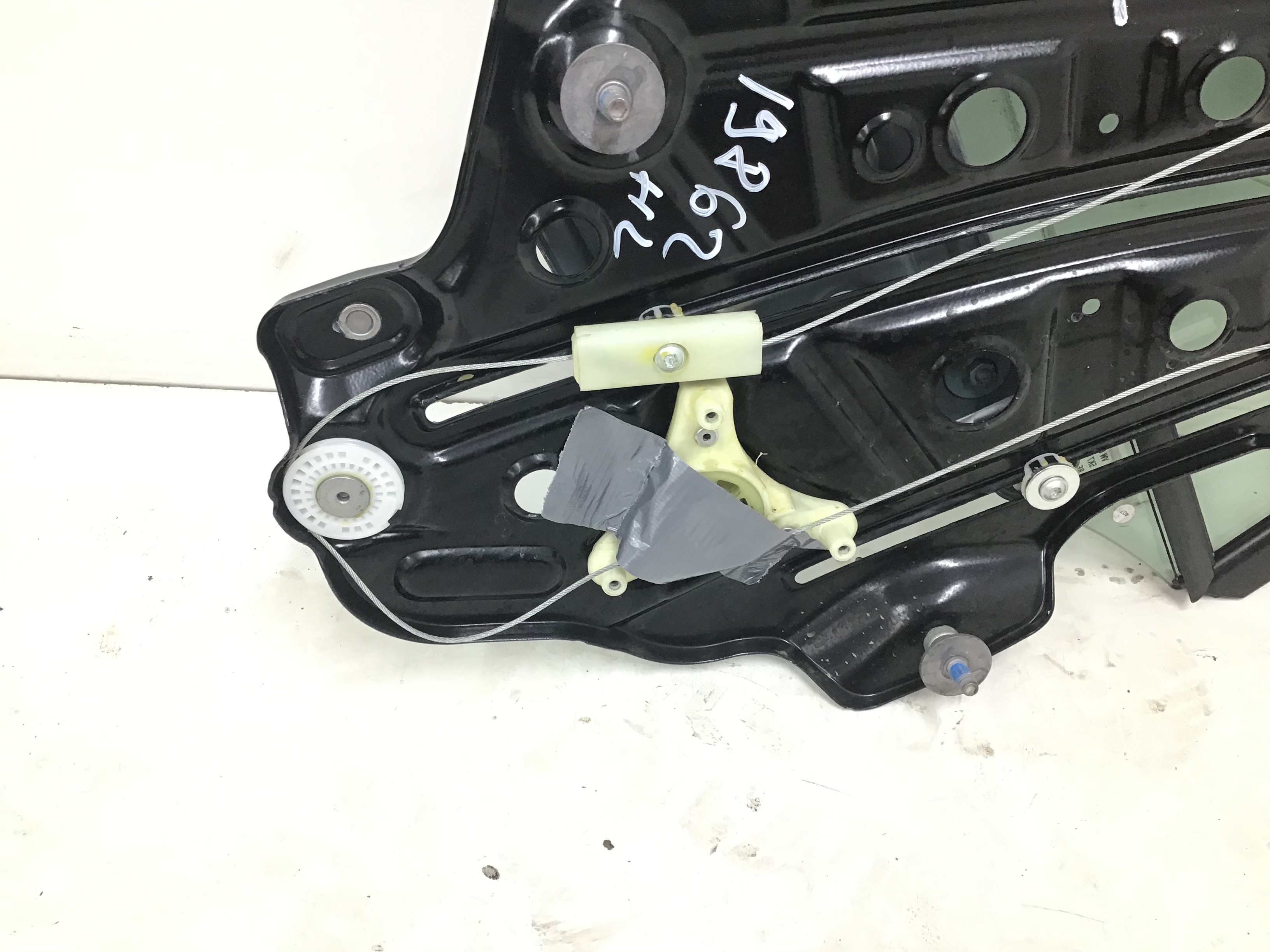 FENSTERHEBER HINTEN LINKS