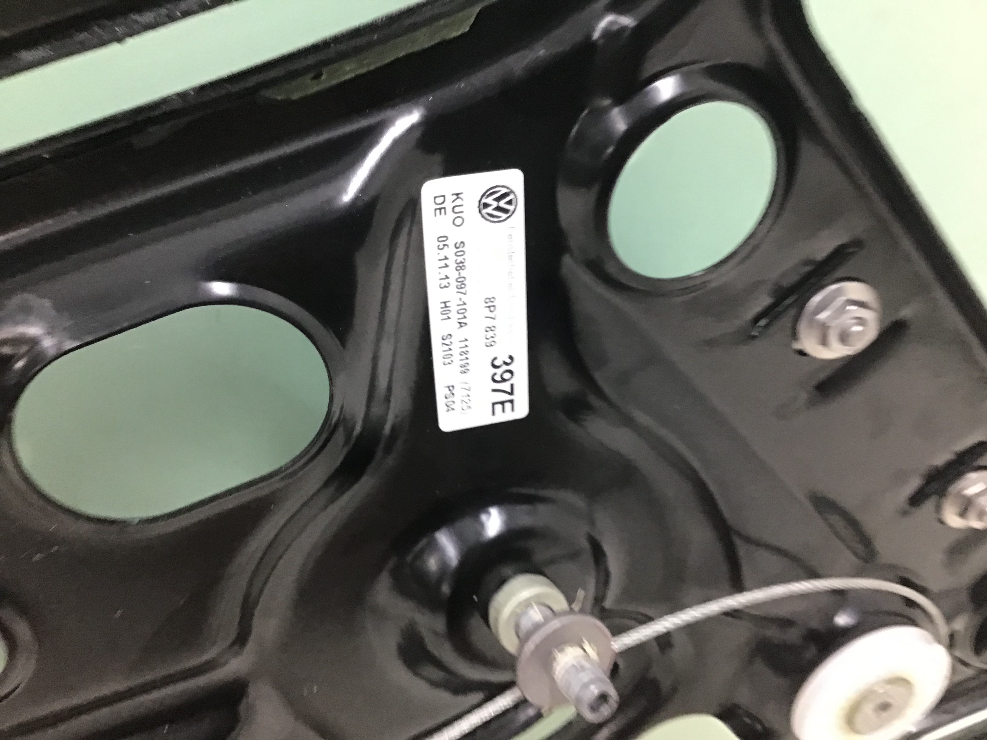 FENSTERHEBER HINTEN LINKS