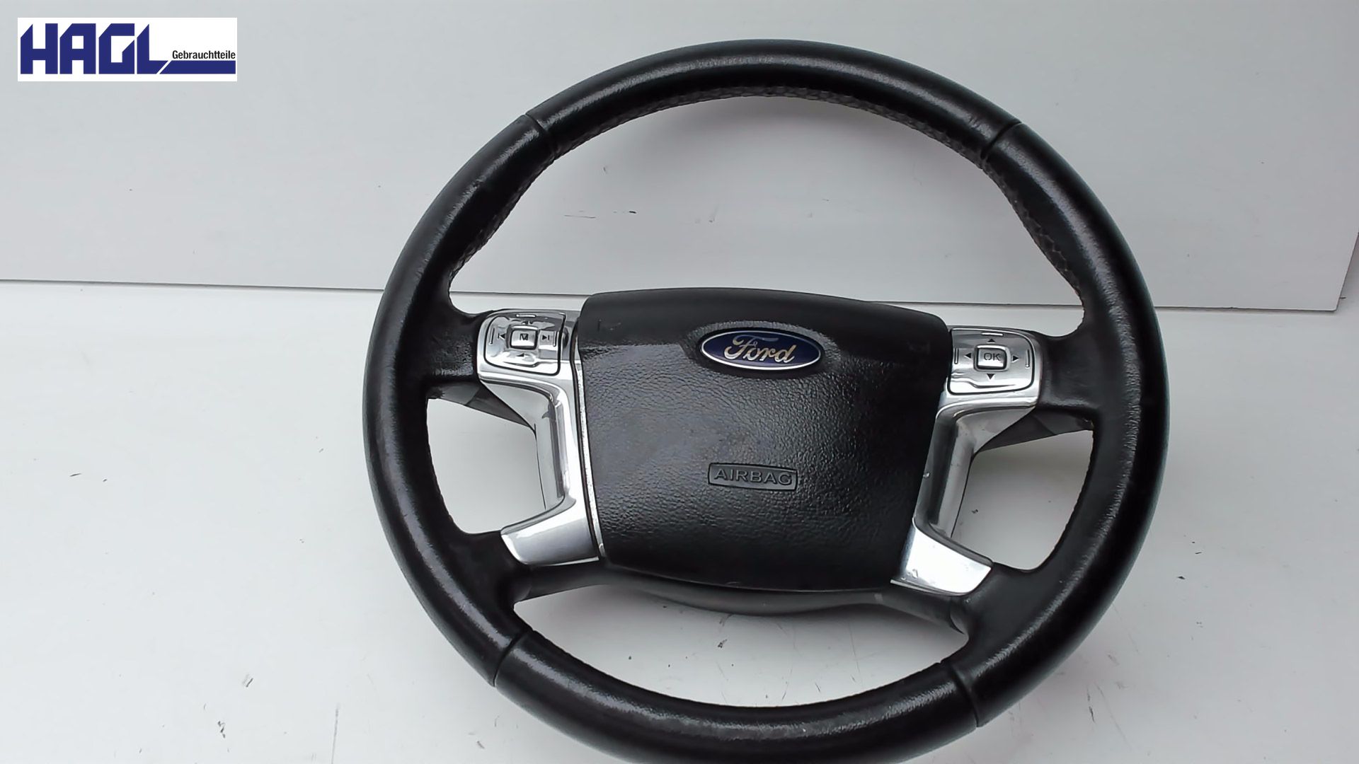 VOLANT EN CUIR COMPLET