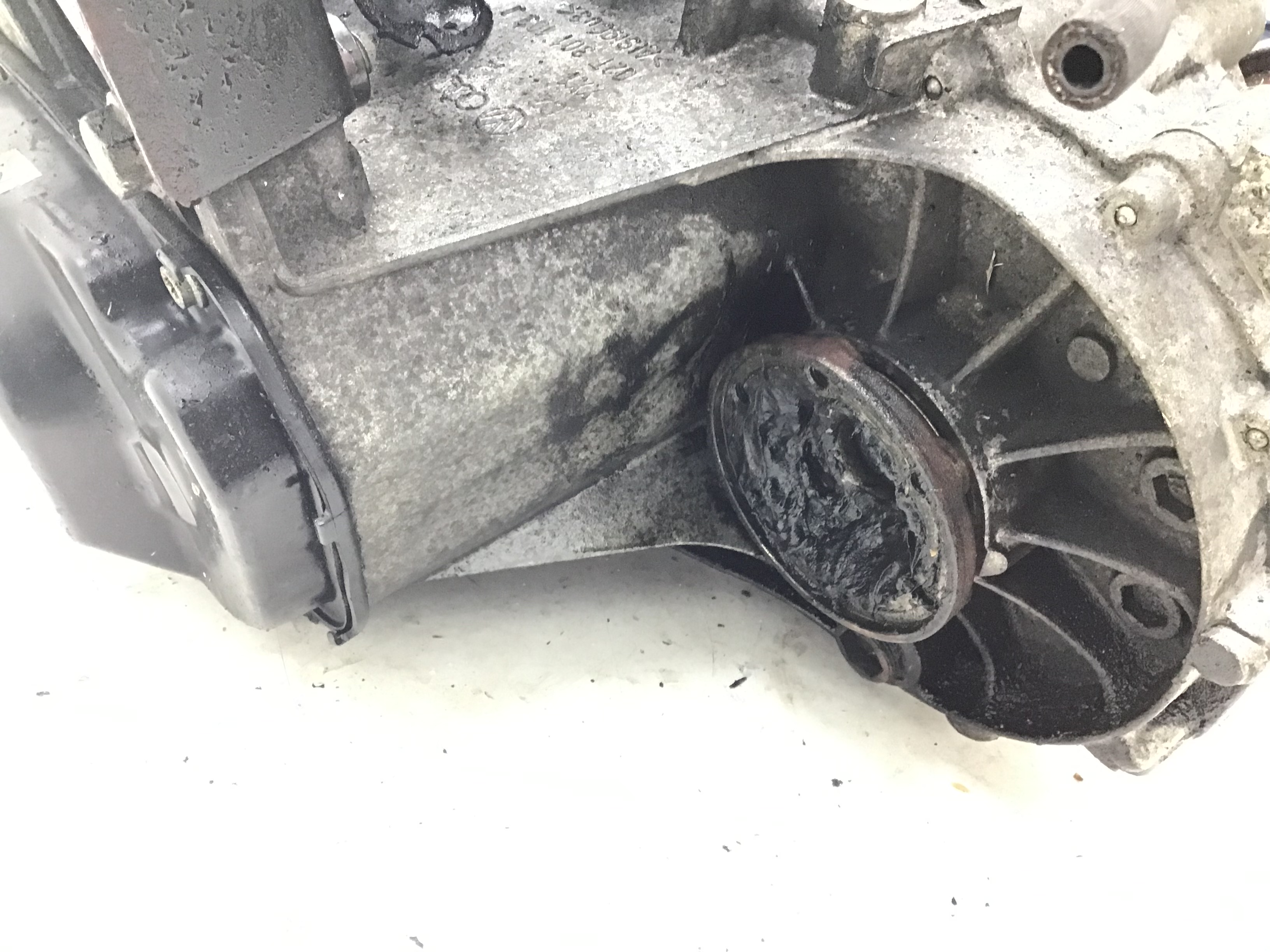 SCHALTGETRIEBE 5-GANG