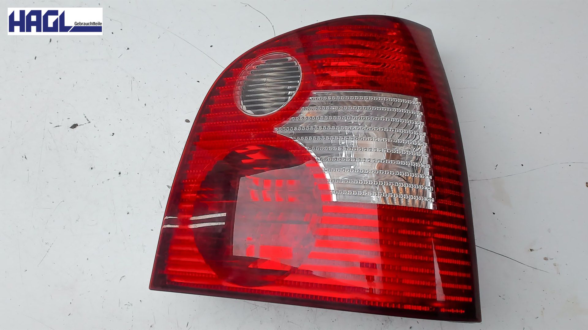 HECKLEUCHTE KOMPLETT RECHTS