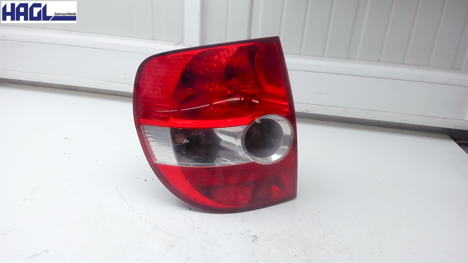 Heckleuchte komplett LINKS