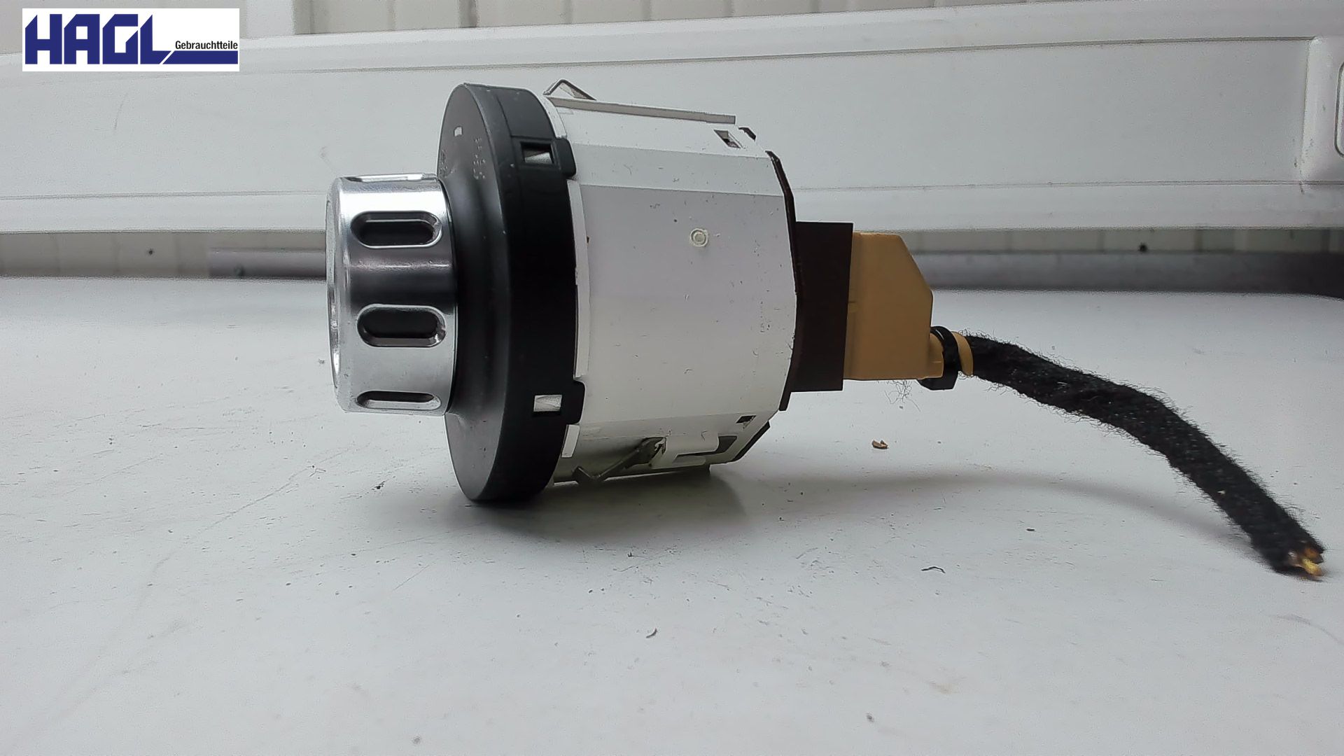 Schalter DIFFERENTIALSPERRE