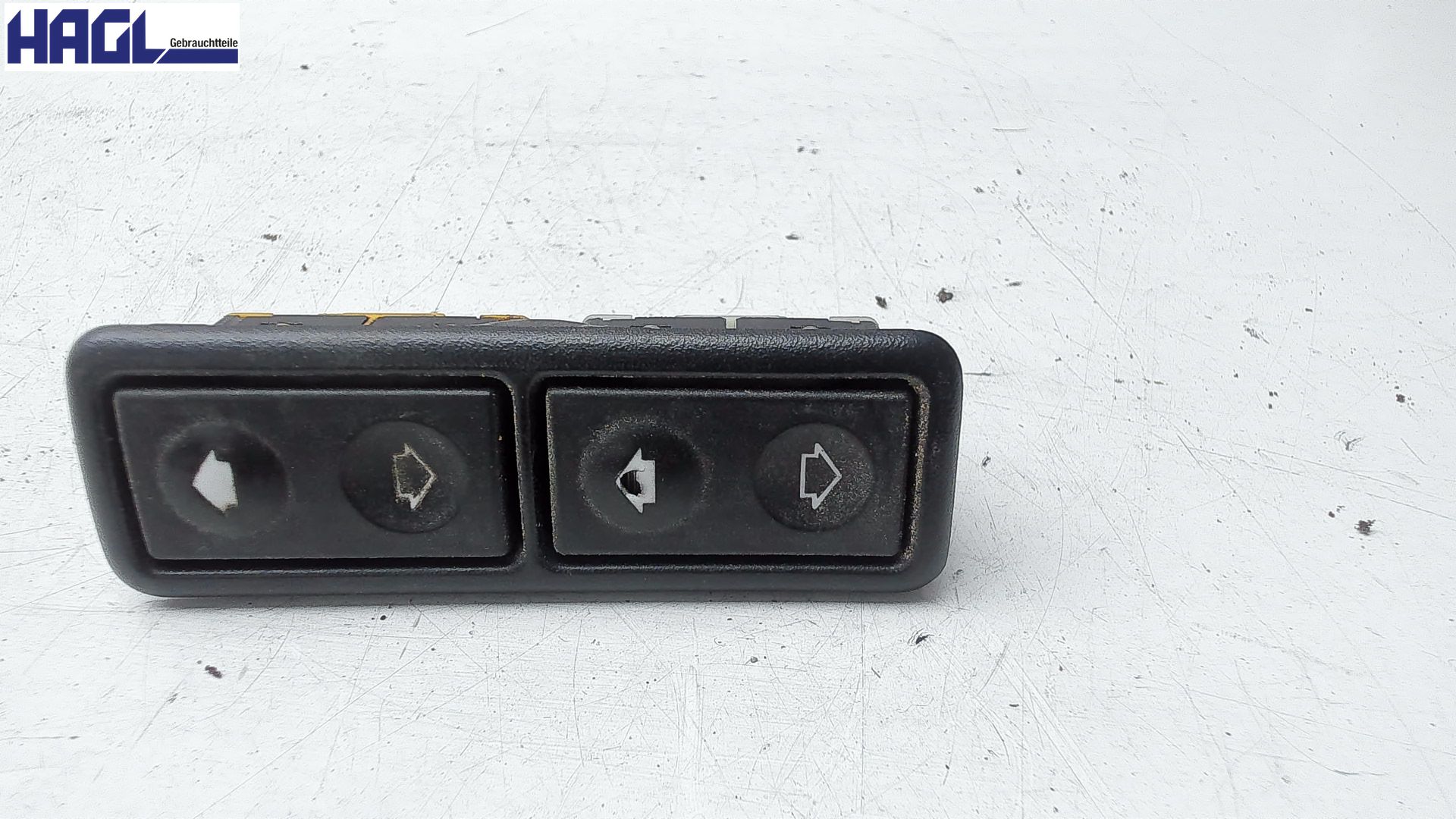 FENSTERBETÄTIGUNG VORNE RECHTS