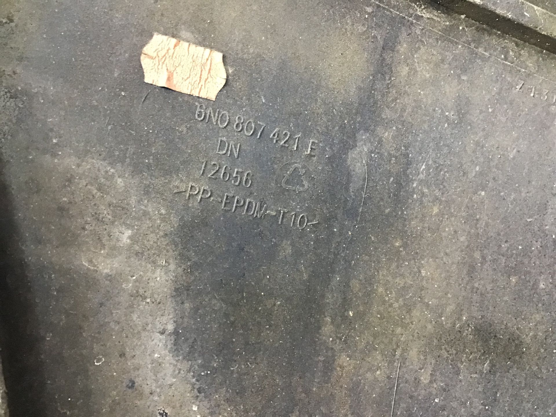 STOSSFÄNGERVERKLEIDUNG HINTEN