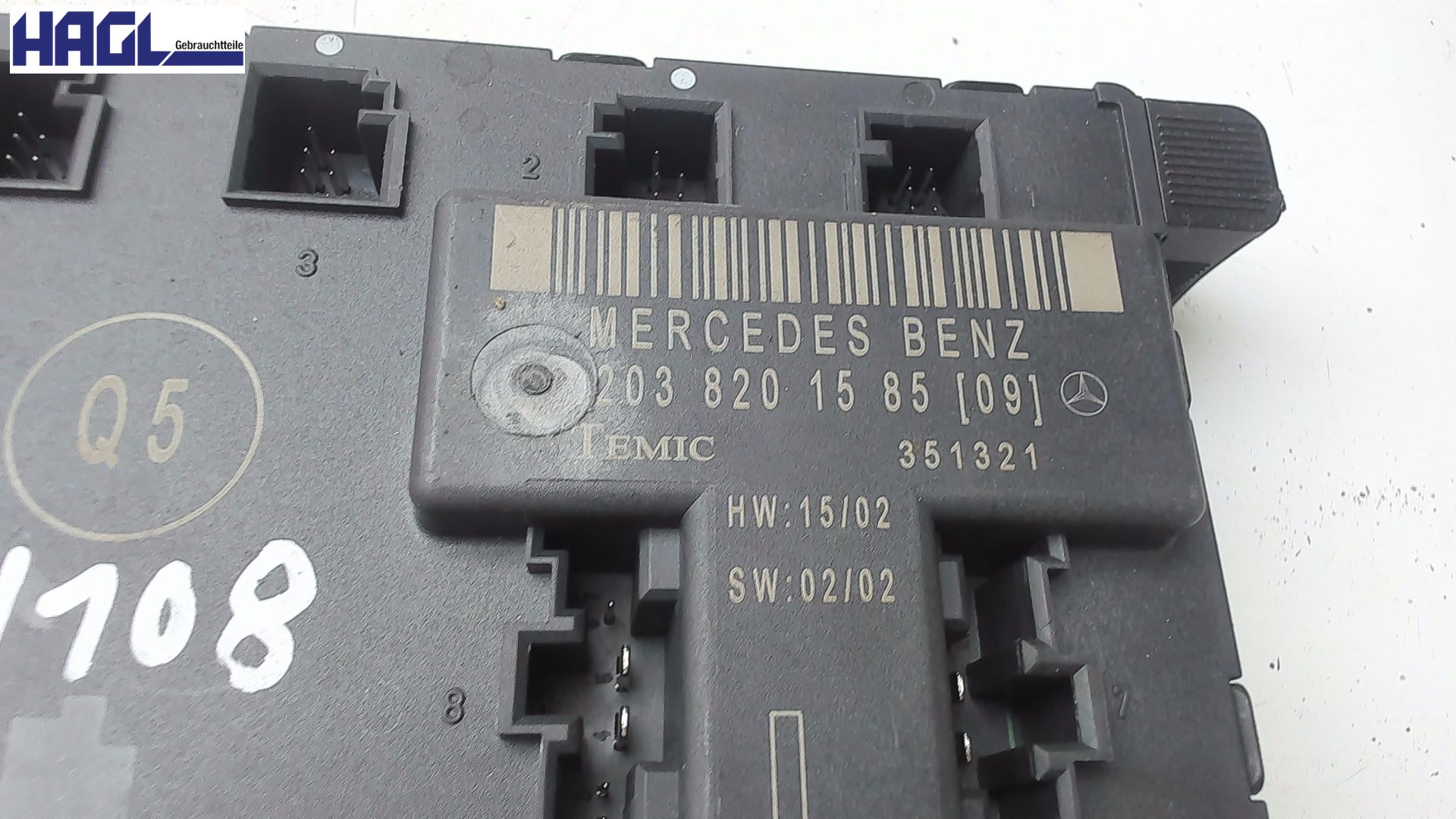 TÜRSTEUERGERÄT (Tür vorn) LINKS