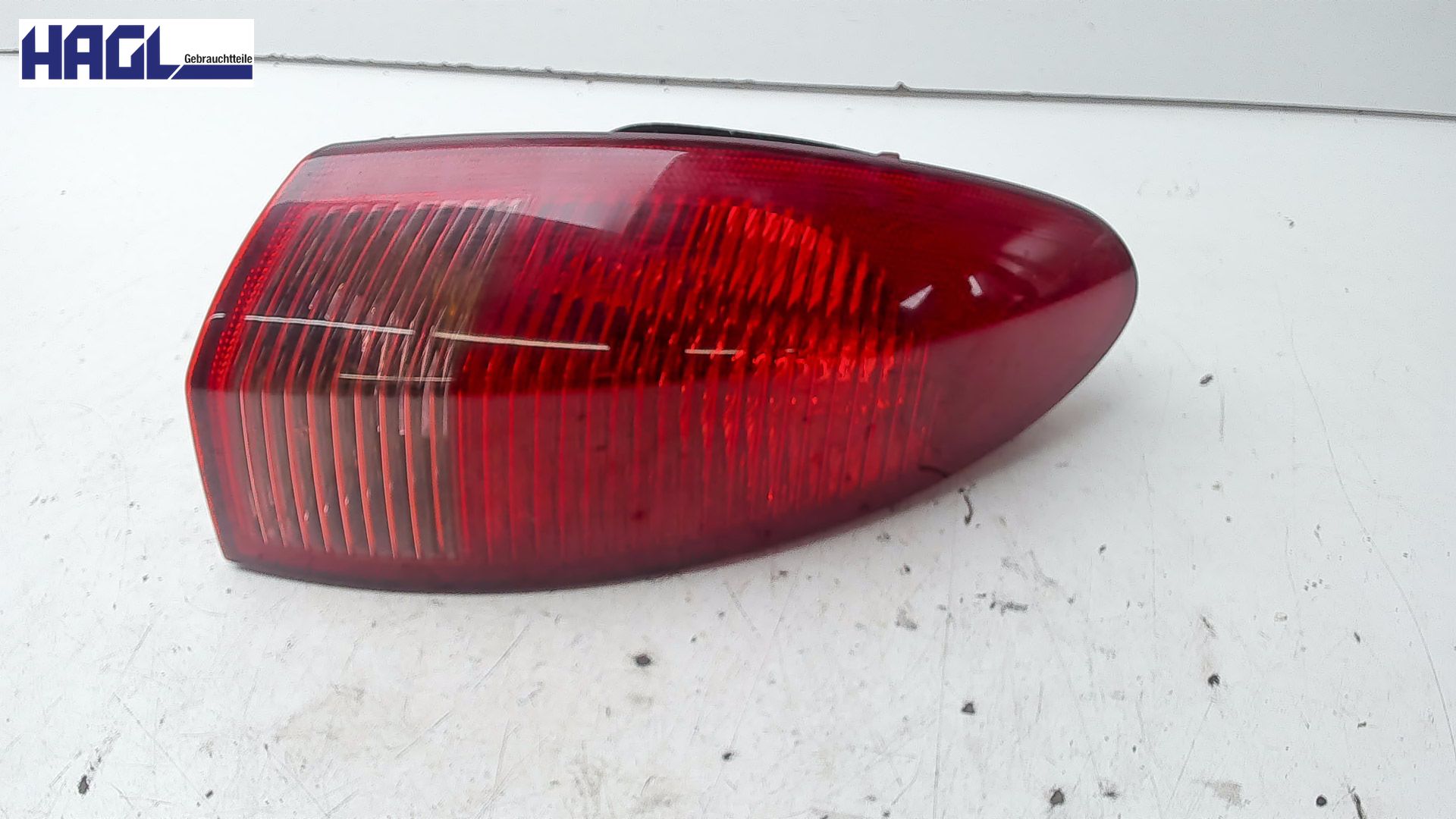 Heckleuchte aussen komplett RECHTS