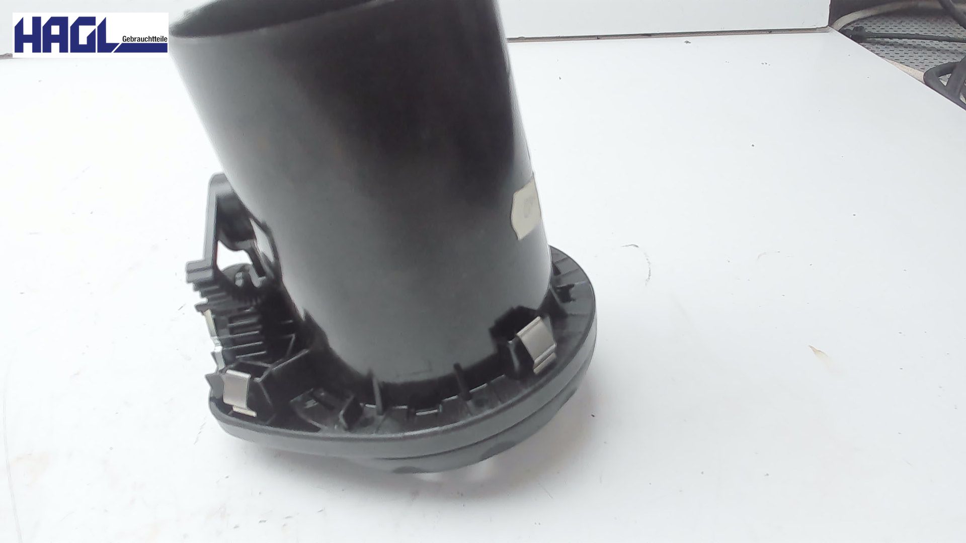 Lüftungsgitter oben  LINKS