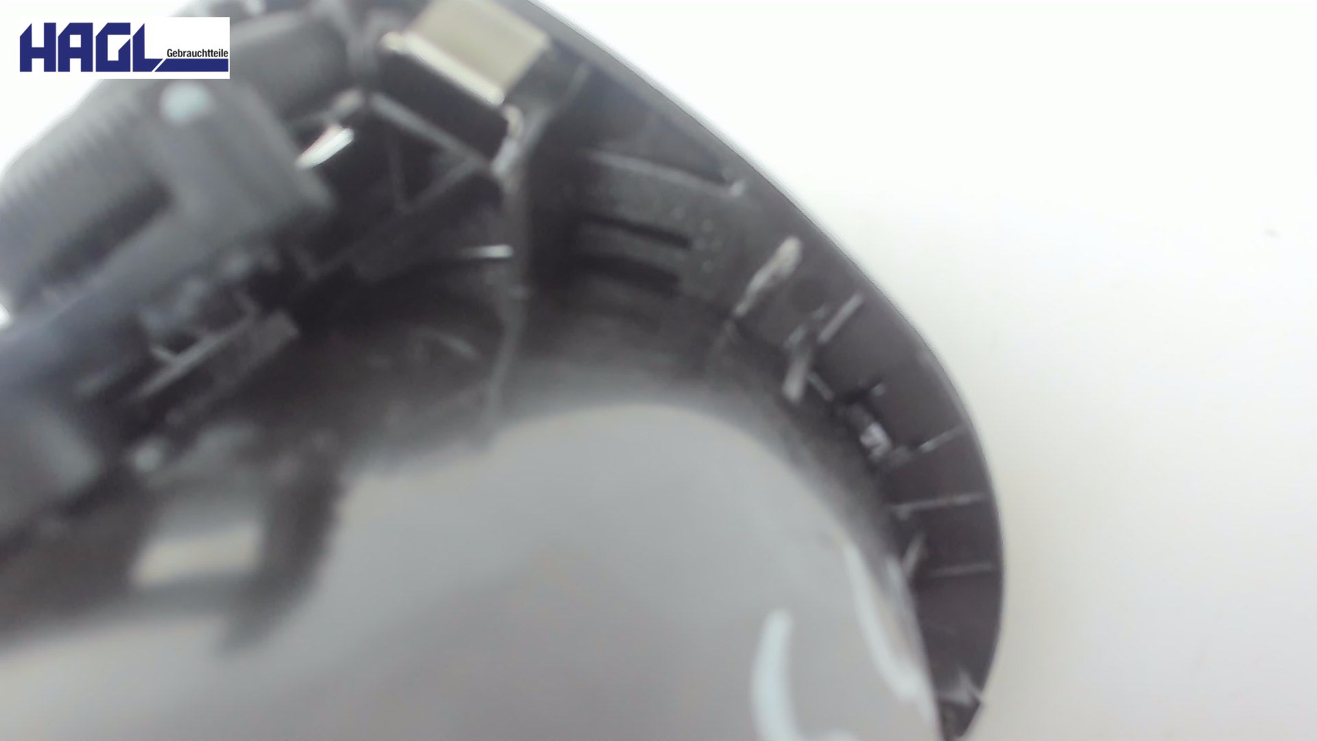 Lüftungsgitter oben  LINKS