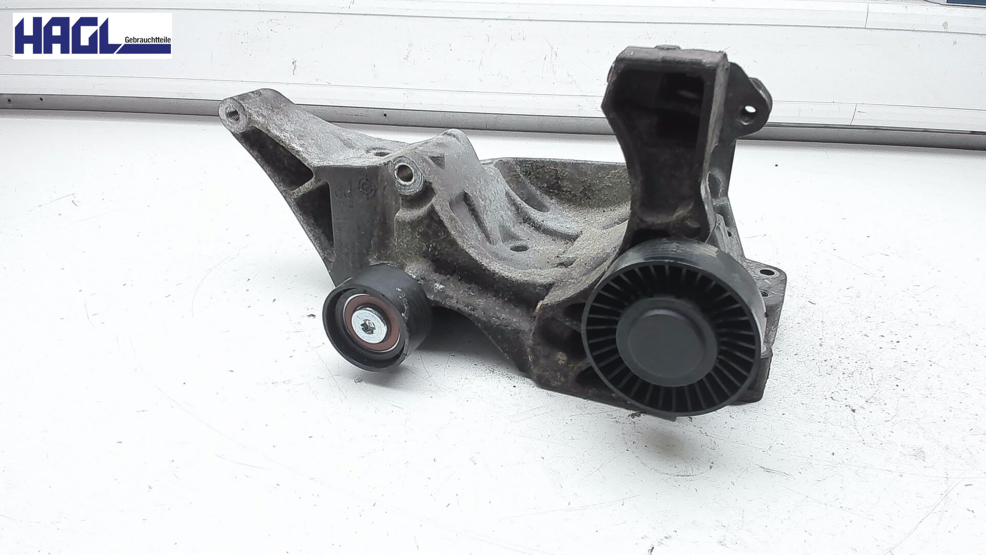 Träger Lichtmaschine