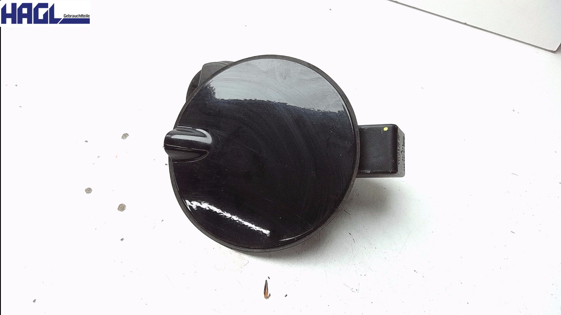 TANKKLAPPE seitlich RECHTS