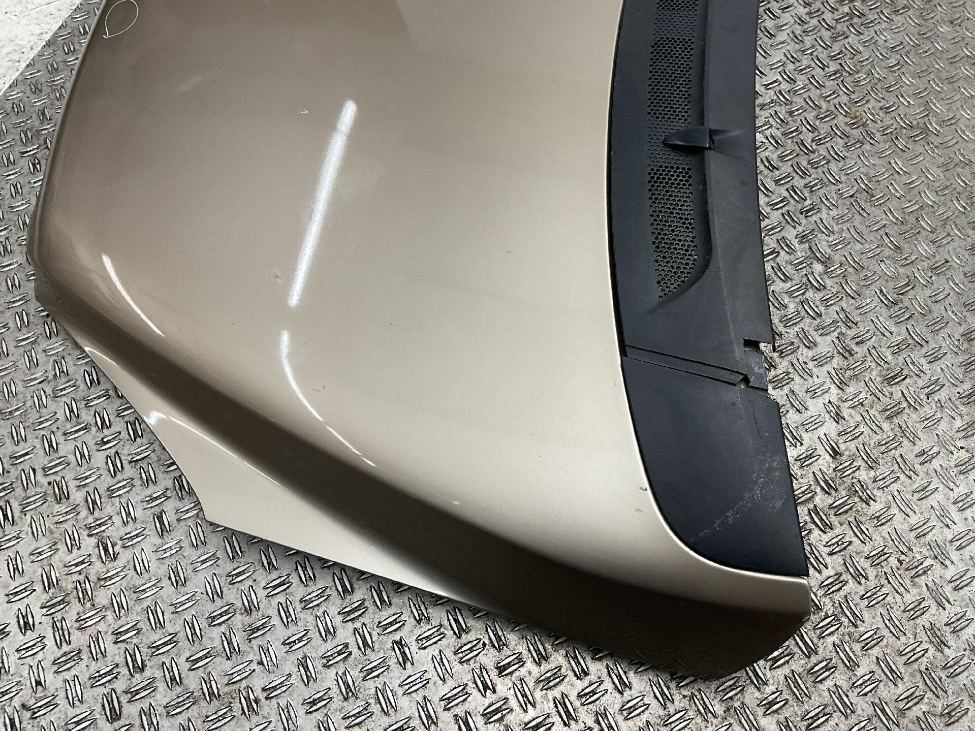 MOTORHAUBE