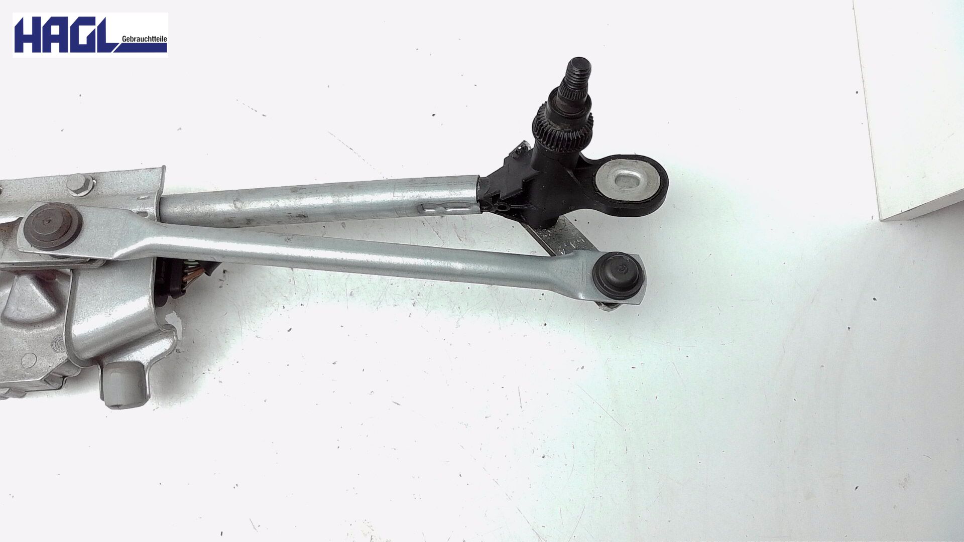 Scheibenwischerbock mit Motor