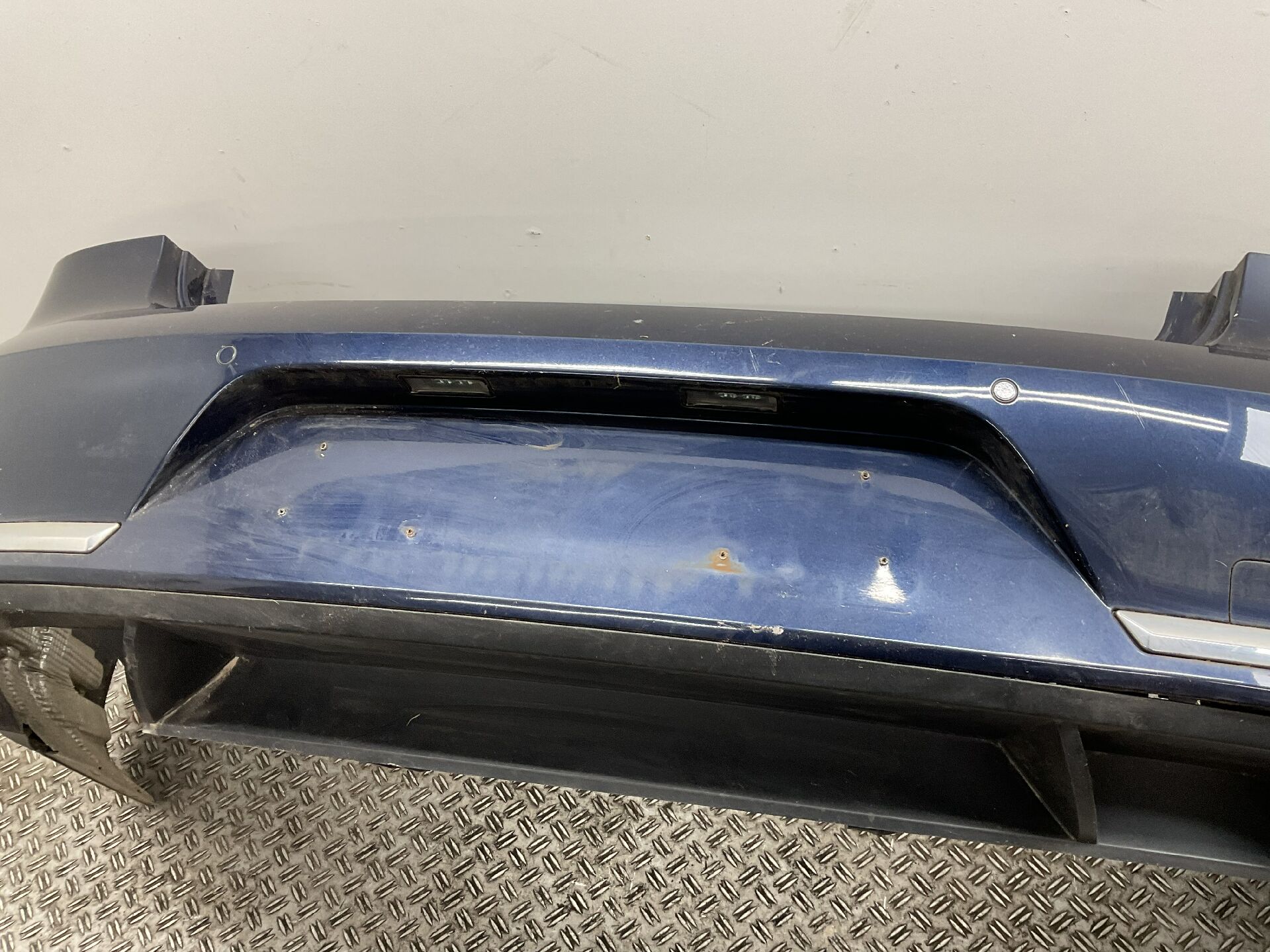 Stossfängerverkleidung hinten