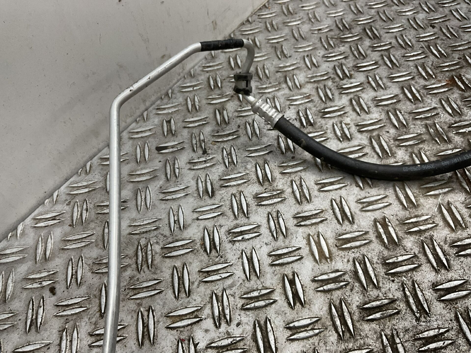 Tuyau condenseur/évaporateur