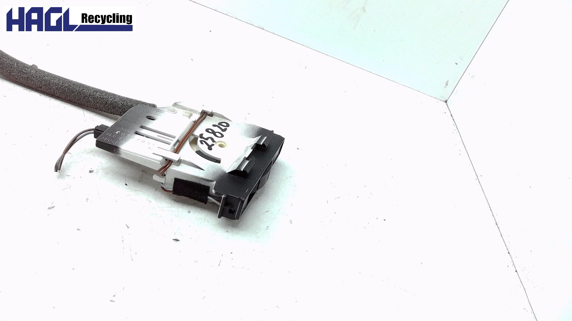 LUFTDÜSENREGLER LINKS