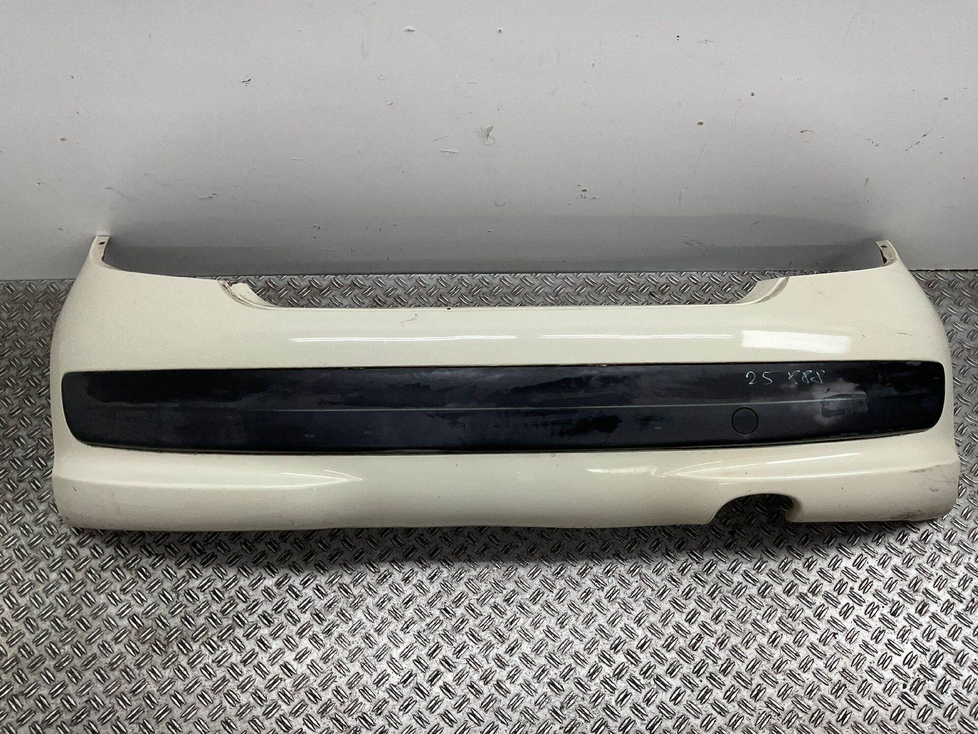 Stossfängerverkleidung hinten