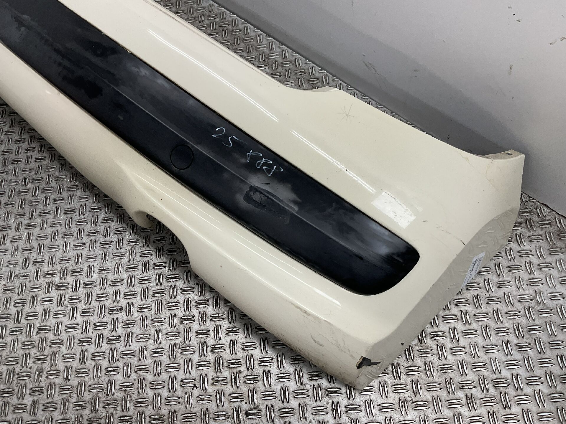 Stossfängerverkleidung hinten