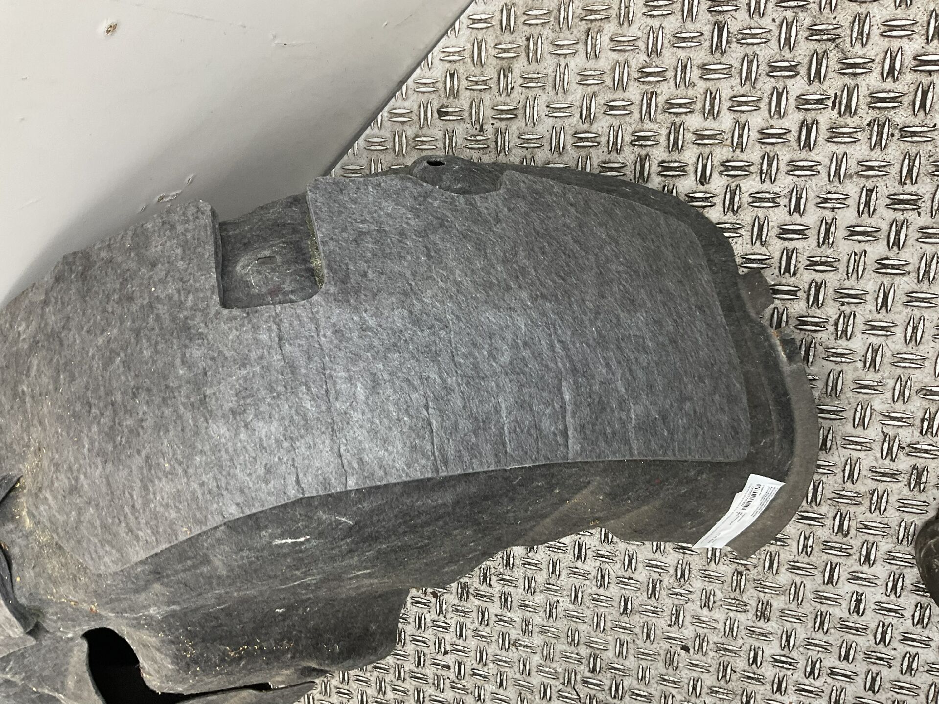 Protection plastique à l'intérieur GAUCHE