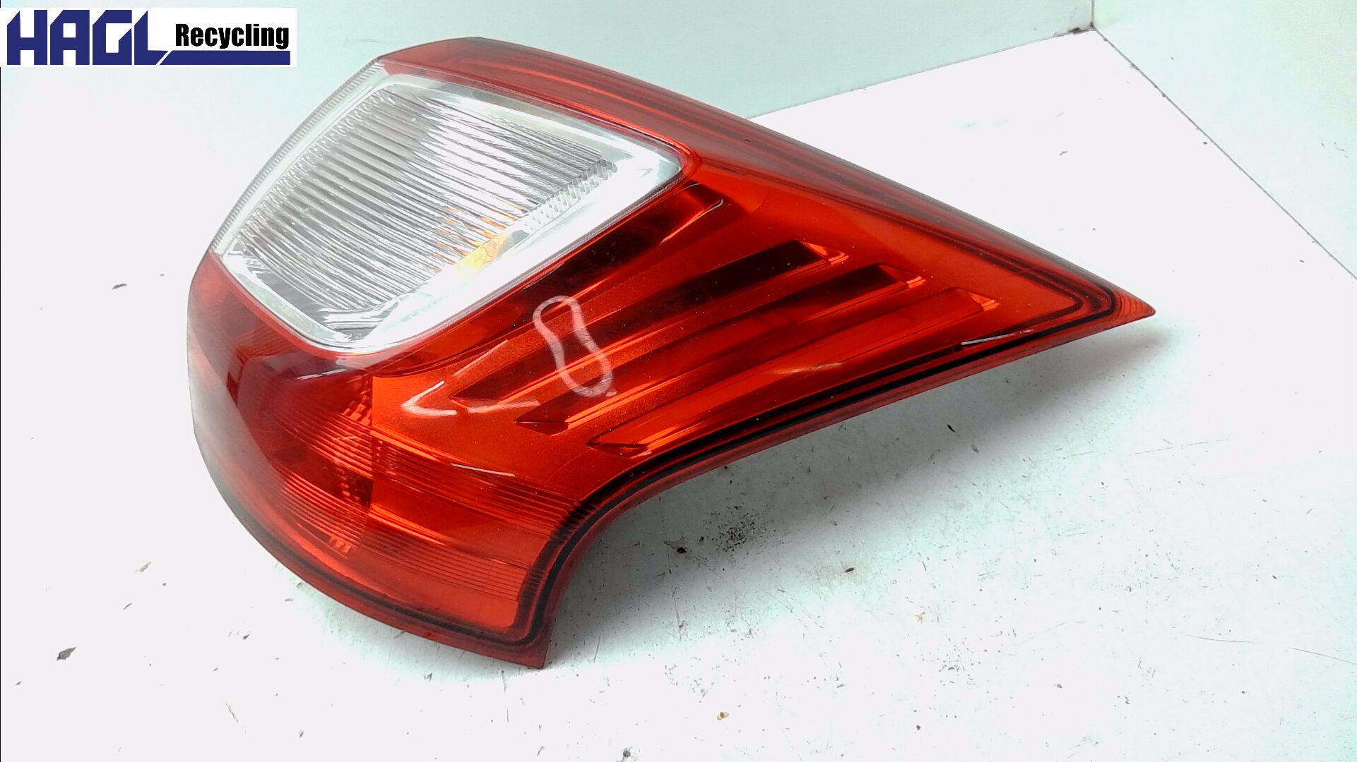 Heckleuchte aussen komplett RECHTS