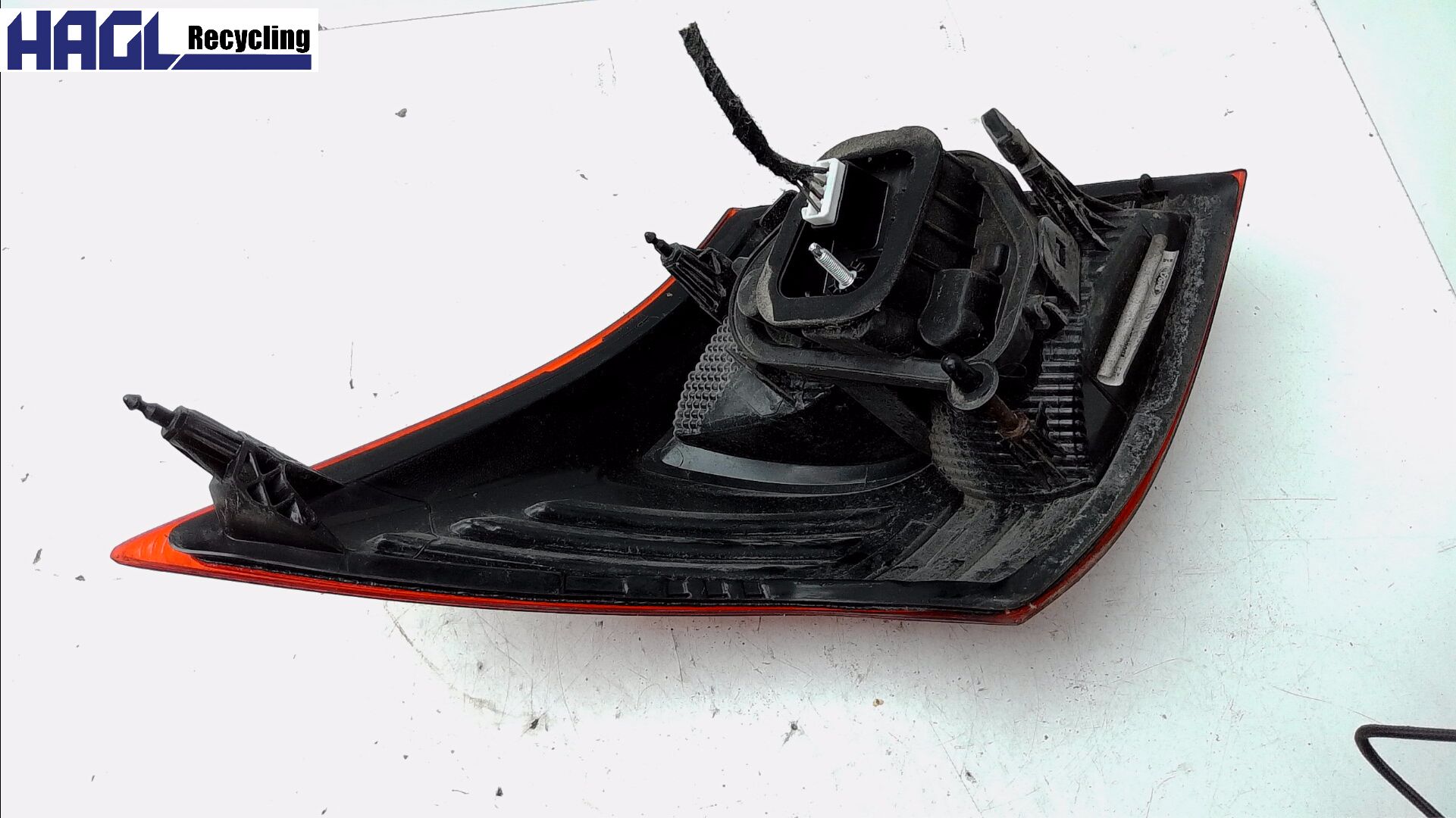 Heckleuchte aussen komplett RECHTS