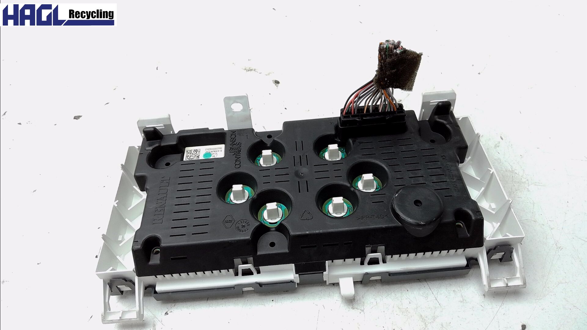 Instrument panel complete
