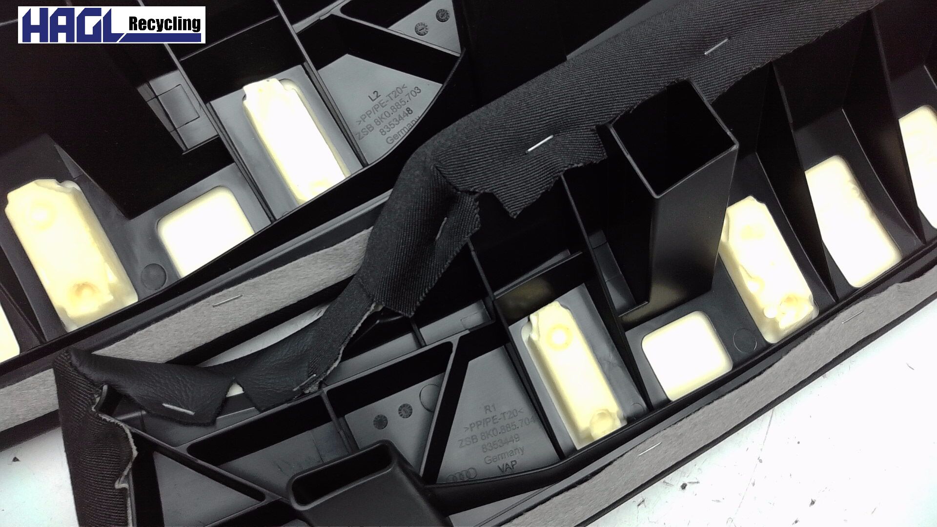 Bezug Sitzlehne seitl. (Sitz 2. Reihe) Links Rechts