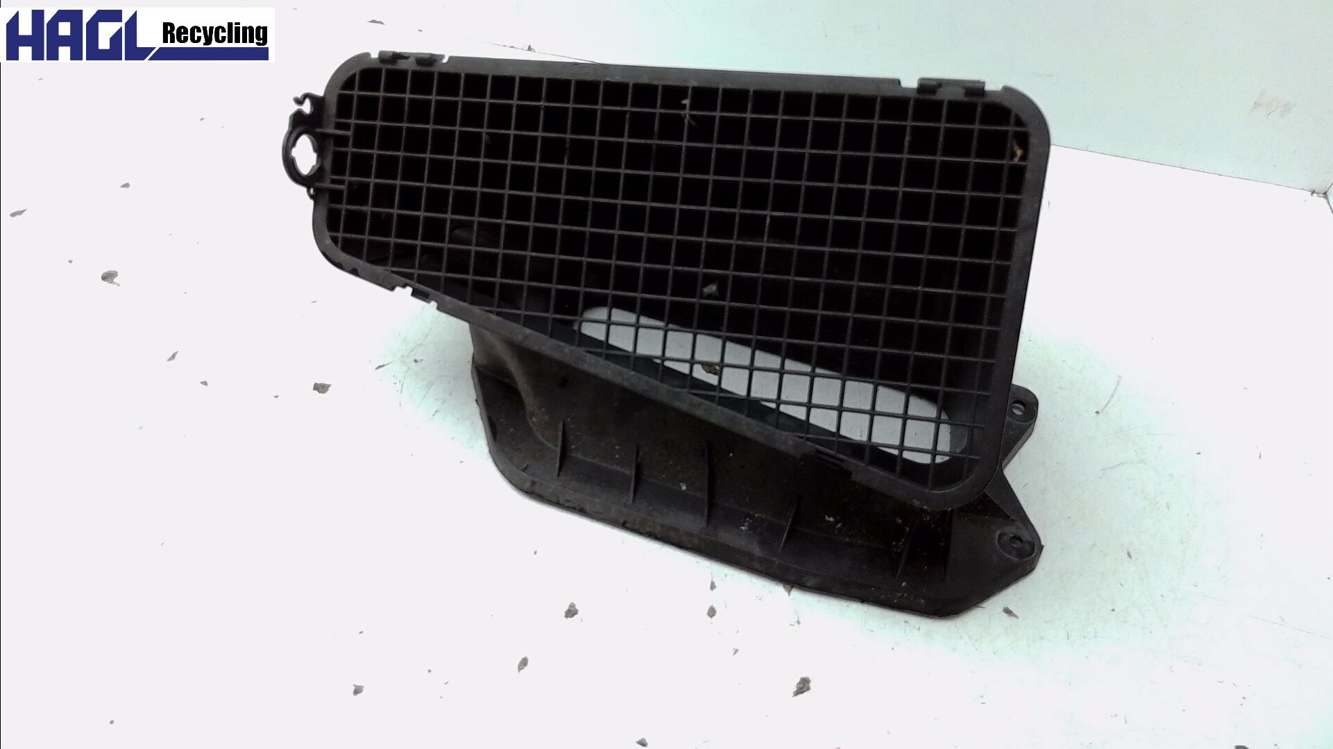 Boîtier du ventilateur au-dessus