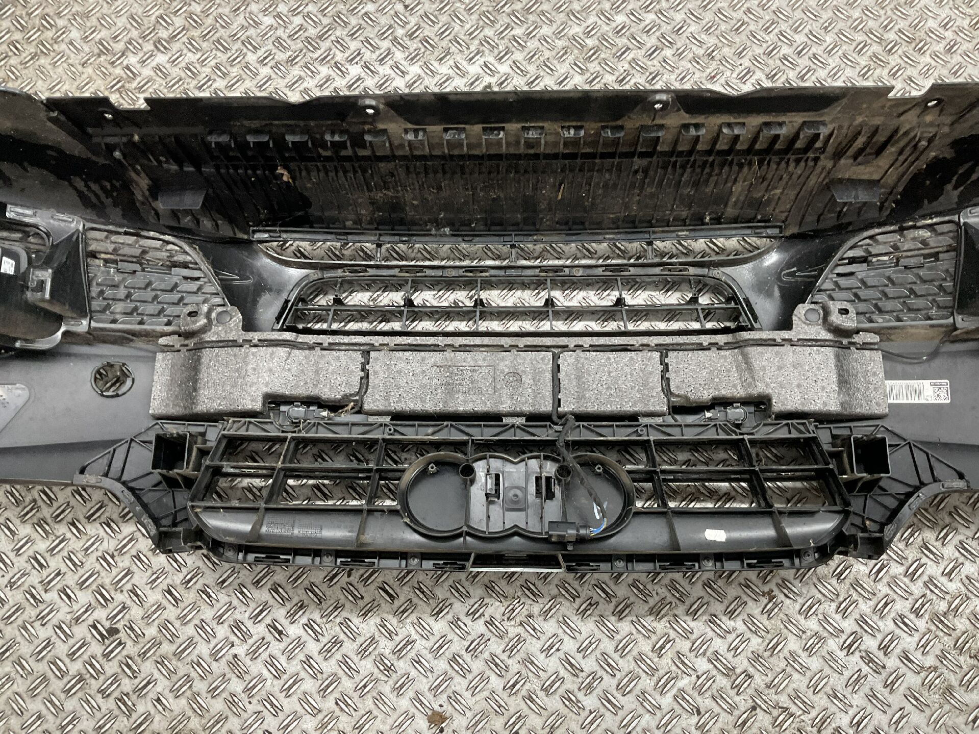 Stossfänger Verkleidung vorne