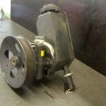 Opel Vectra Vectra B PUMPE SERVOLENKUNG M BEHÄLTER Limousine