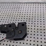 VW Polo Polo 9 N VERSCHLUSS SICHERUNGSHAKEN MOTORHAUBE Limousine