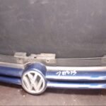 VW Golf Golf 1 J KÜHLERGRILL GRILL Limousine