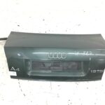 Audi Audi A4 Audi A4 8E/8H/QB6 HECKDECKEL Limousine