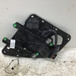 VW Touareg Touareg 7P FENSTERHEBER ELEKTRISCH HINTEN RECHTS Geschlossen