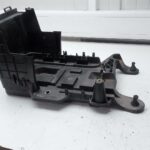 VW Tiguan Tiguan 5N Ablagekasten Batterie Geschlossen