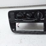 VW Up Up 12 Heizungsbetätigung Limousine